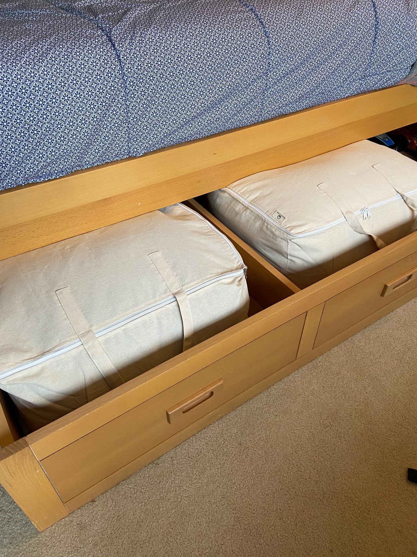 Blanket/ Pillow Covers with Zip