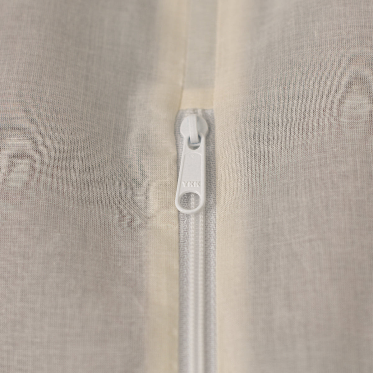 Hanging Garment Covers with YKK Zippers